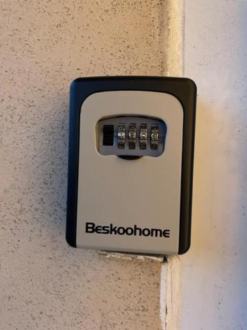 Single In 3 Bedroom House Homestay Edinburgh